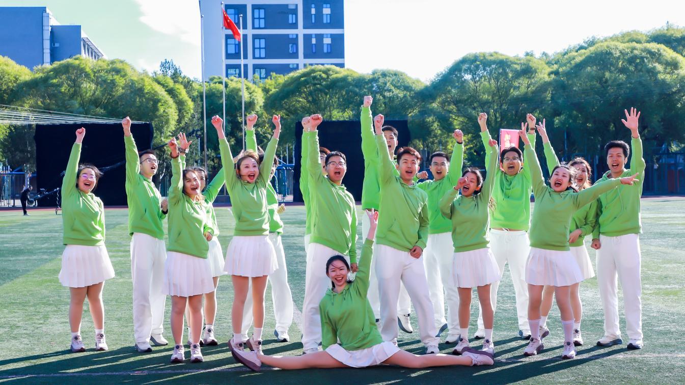 6风采展示.jpg 6风采展示.jpg